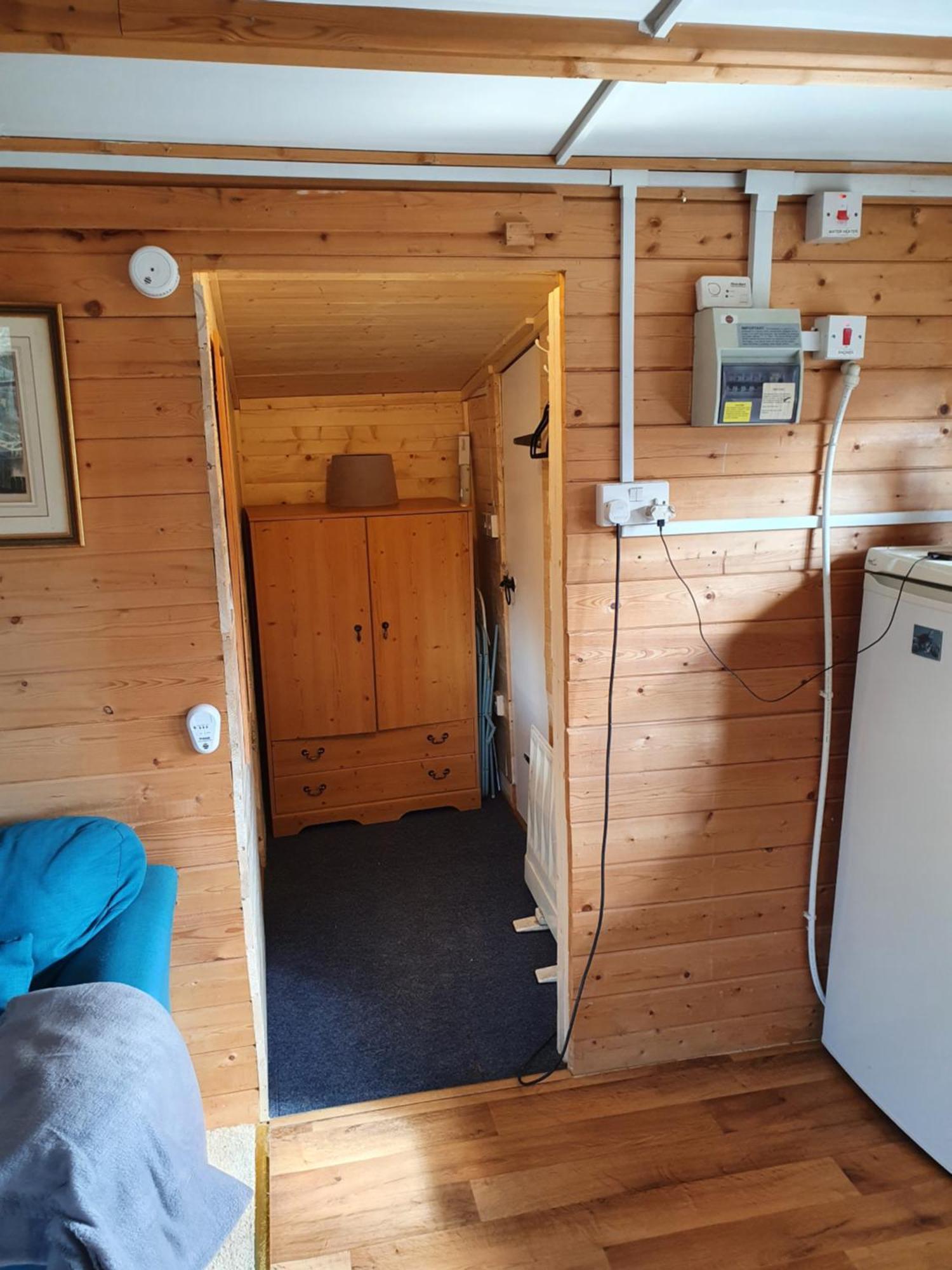 The Cabin - A Very Quiet Location Pewsey Exterior foto